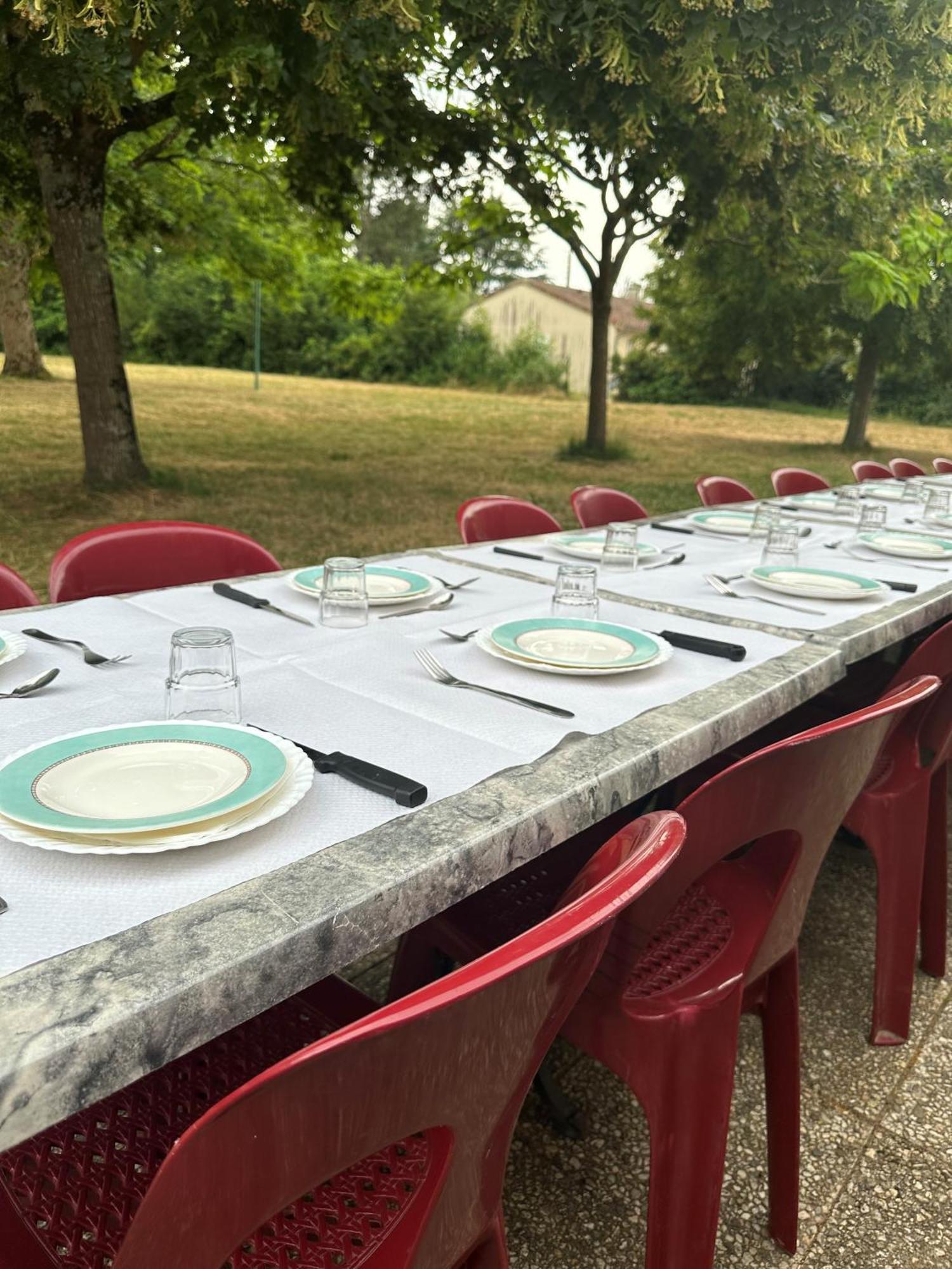 Auberge De Jeunesse Hi بواتييه المظهر الخارجي الصورة