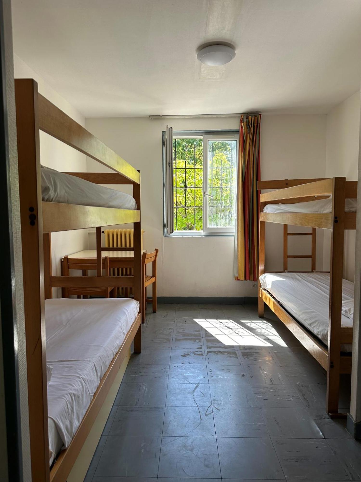 Auberge De Jeunesse Hi بواتييه المظهر الخارجي الصورة